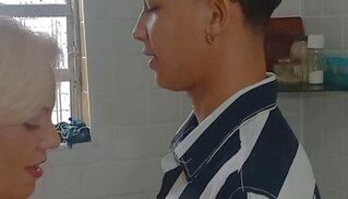I had sex with my daughter's college friend milf